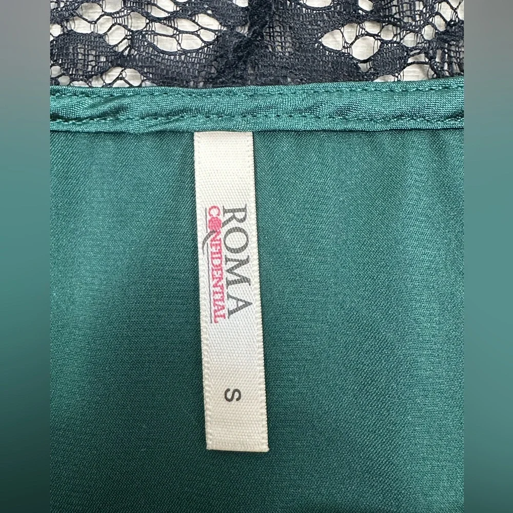 ROMA Confidential Emerald Button Down Lace Cropped Cami Sleep Pajamas Small